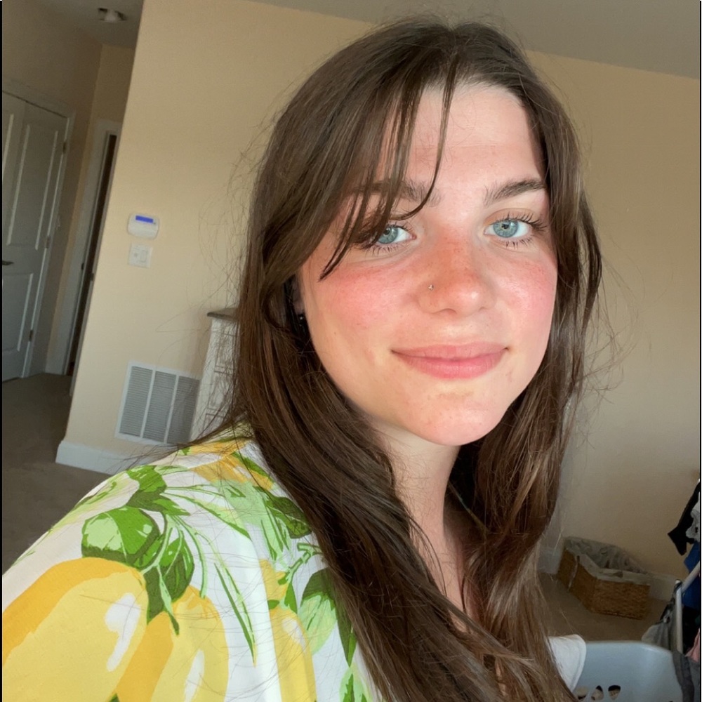 Meet your Posher, Casey